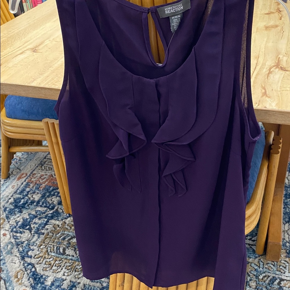 Kenneth Cole Reaction NWT Ruffled Sleeveless Blouse, Size Medium
